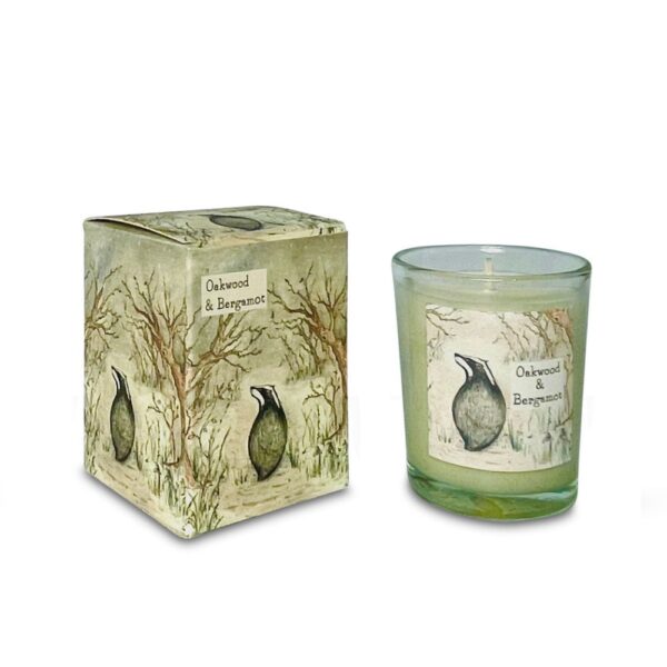 9CL Oakwood and bergamot badger candle - Heaven Scent - PTES Shop